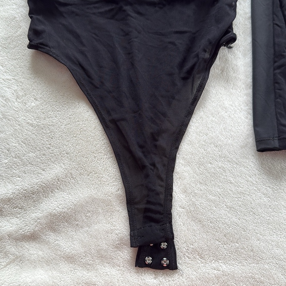 NWT Revolve SER OYA Ciar Black/Sheer Bodysuit Medium - Picture 9 of 12